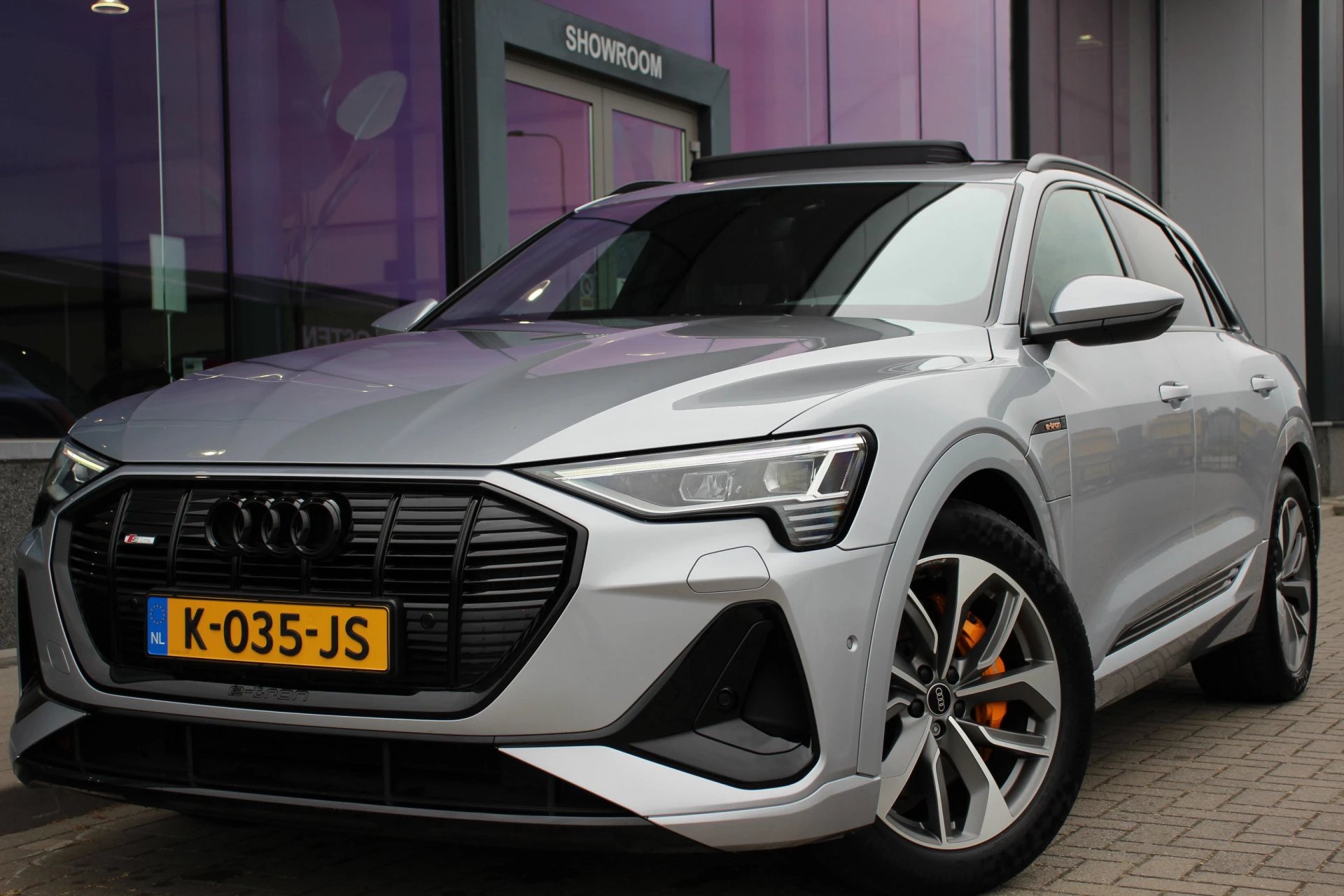 Hoofdafbeelding Audi e-tron