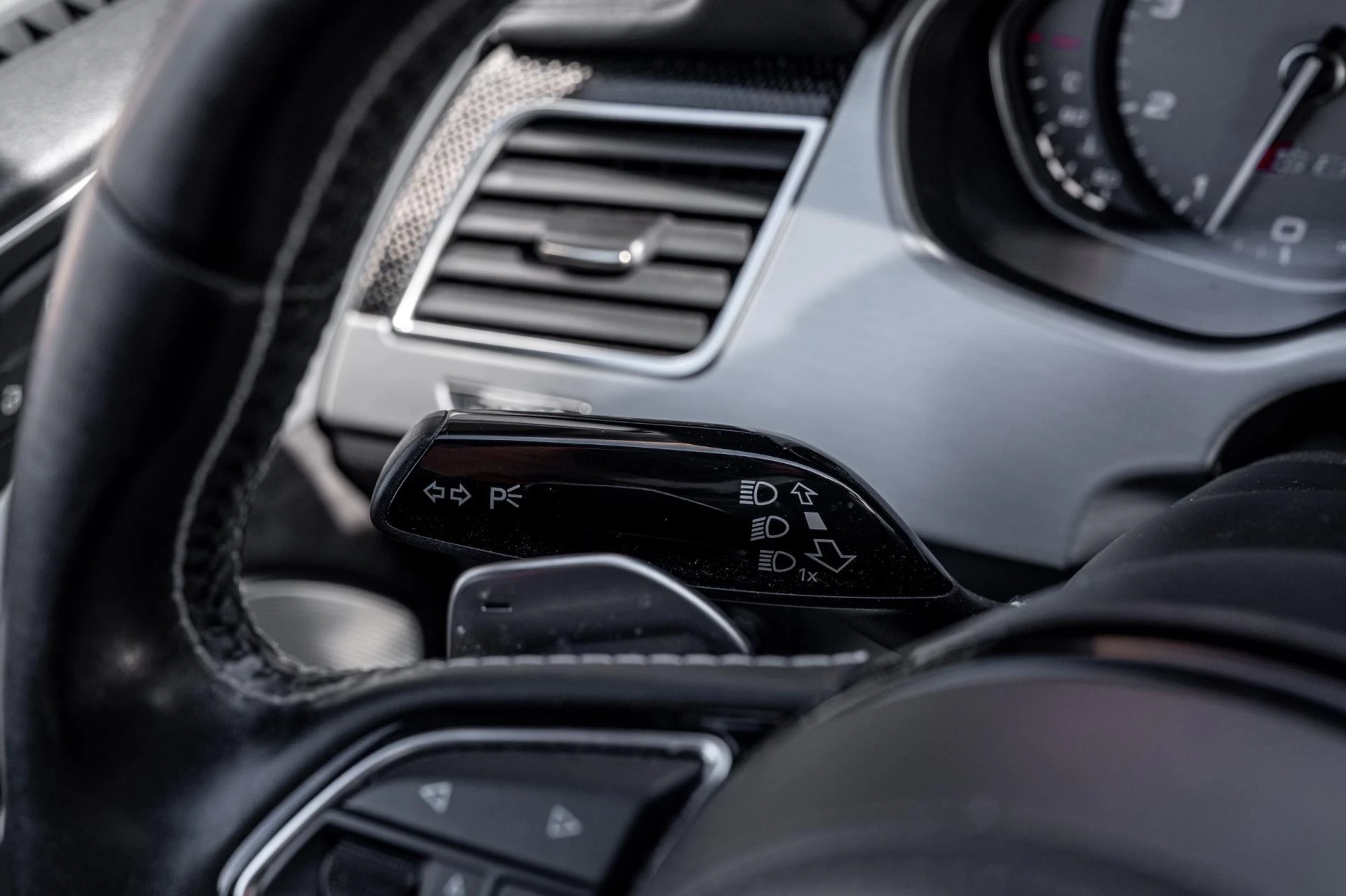 Hoofdafbeelding Audi S8