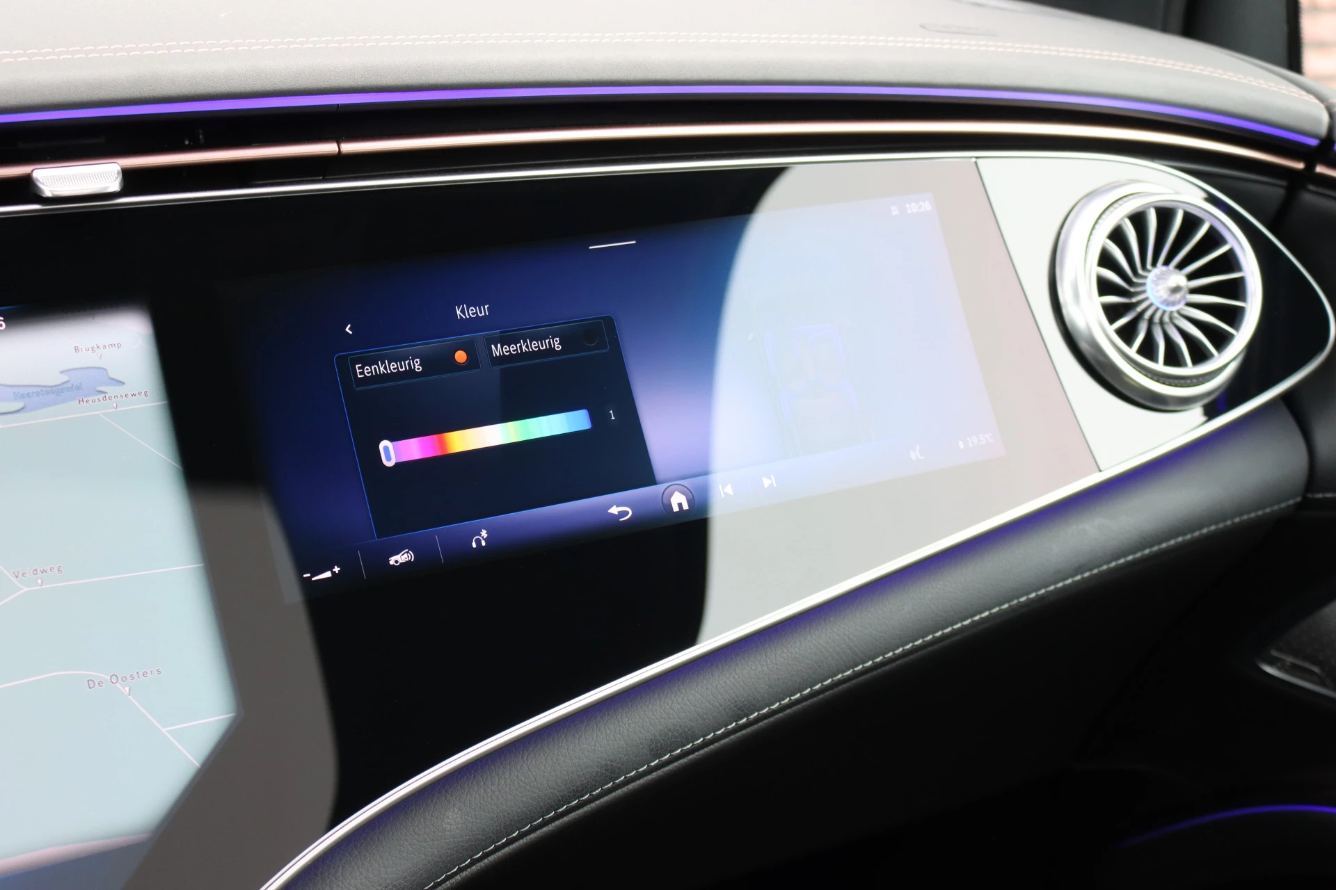 Hoofdafbeelding Mercedes-Benz EQS