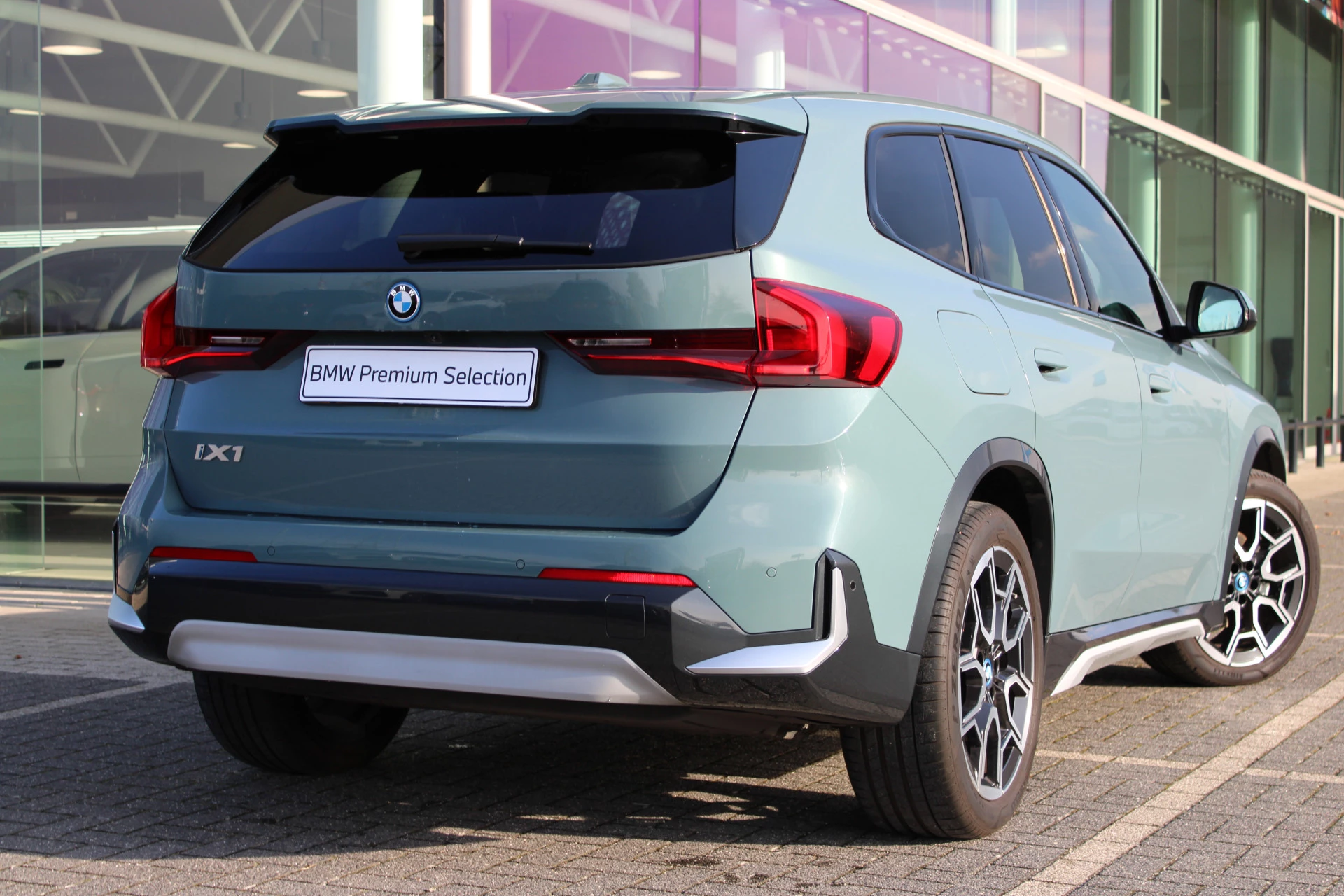 Hoofdafbeelding BMW iX1