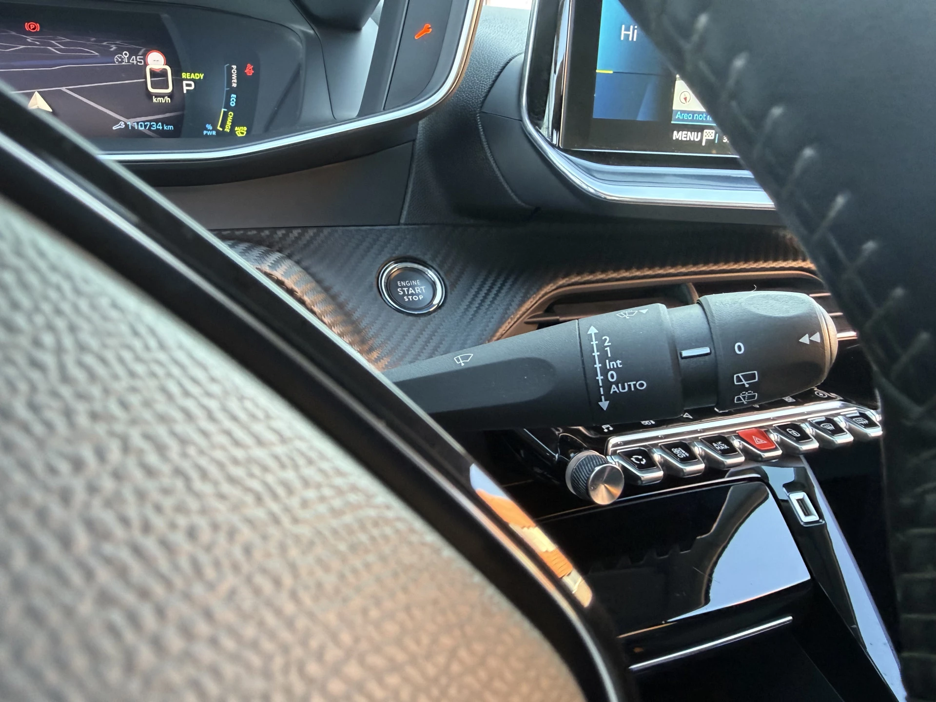 Hoofdafbeelding Peugeot e-2008