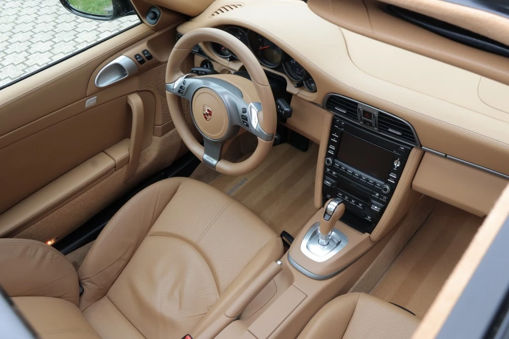 Hoofdafbeelding Porsche 911