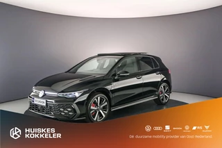 Volkswagen Golf GTE 1.5 TSI eHybrid 272pk DSG Automaat Black style, Panoramadak, Head up display, 360 camera, Adaptive cruise control, LED matrix koplampen, Achteruitrijcamera