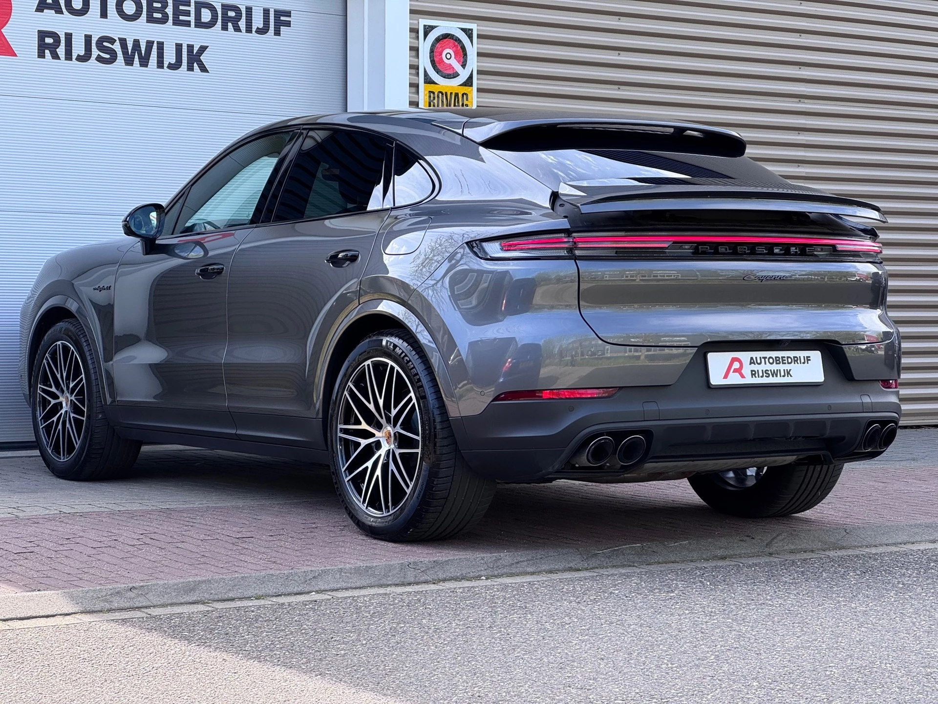 Hoofdafbeelding Porsche Cayenne