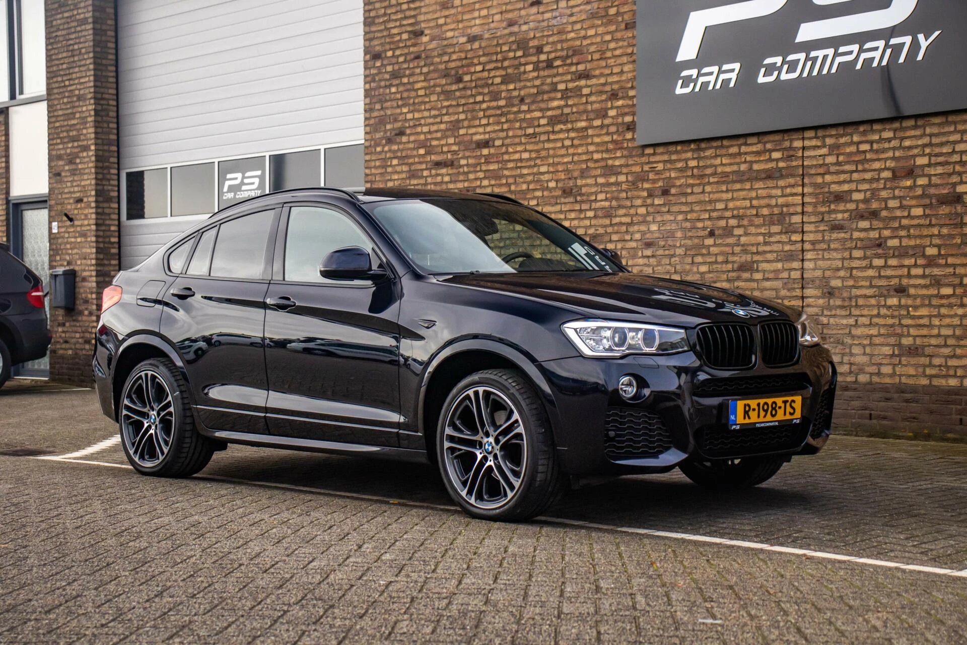 Hoofdafbeelding BMW X4