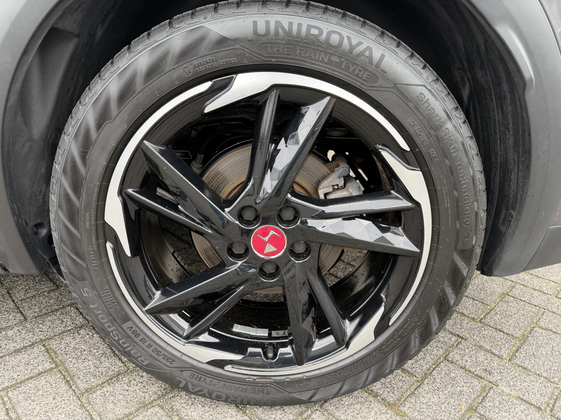 Hoofdafbeelding DS DS 7