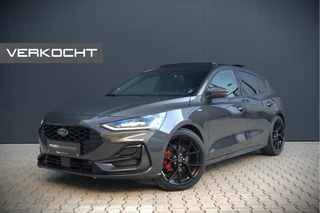 Hoofdafbeelding Ford Focus Ford Focus 1.0 EcoBoost Hybrid ST Line X | Bang & Olufsen | Panoramadak | Stuurverwarming | Stoelverwarming | Dodehoekdetectie | Adaptive Cruise Control | Camera | Elektrische Stoel | Keyless | LED | B&O | Leer | Automaat | BTW | Fa