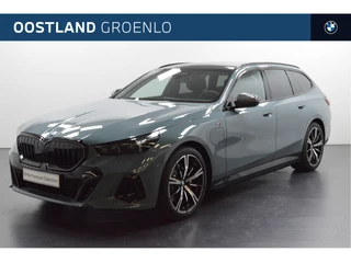 BMW 5 Serie Touring 530e M Sport Automaat / Panoramadak / Trekhaak / Bowers & Wilkins / Parking Assistant Professional / Adaptieve LED / Stoelventilatie / Comfort Access