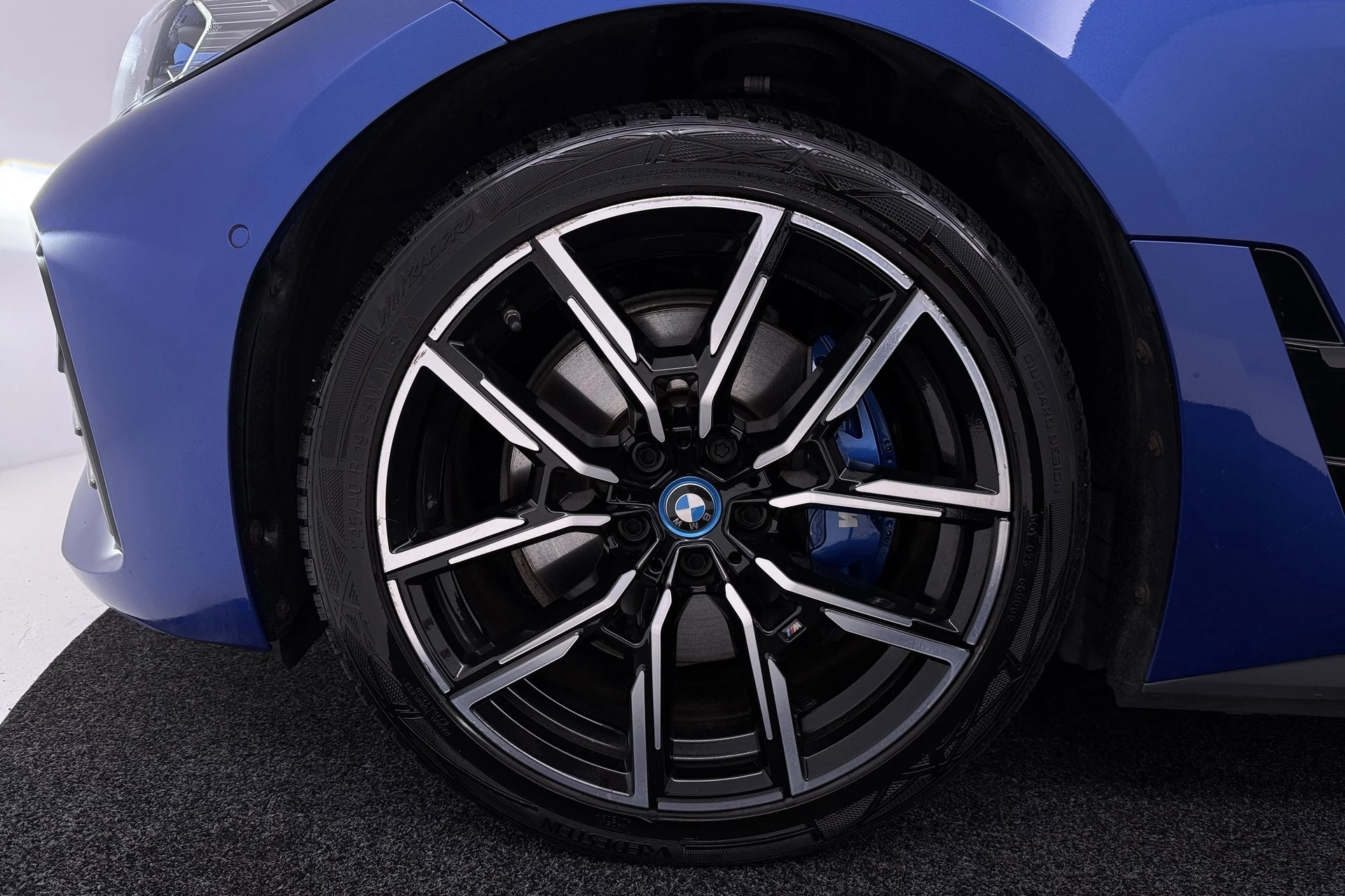Hoofdafbeelding BMW i4