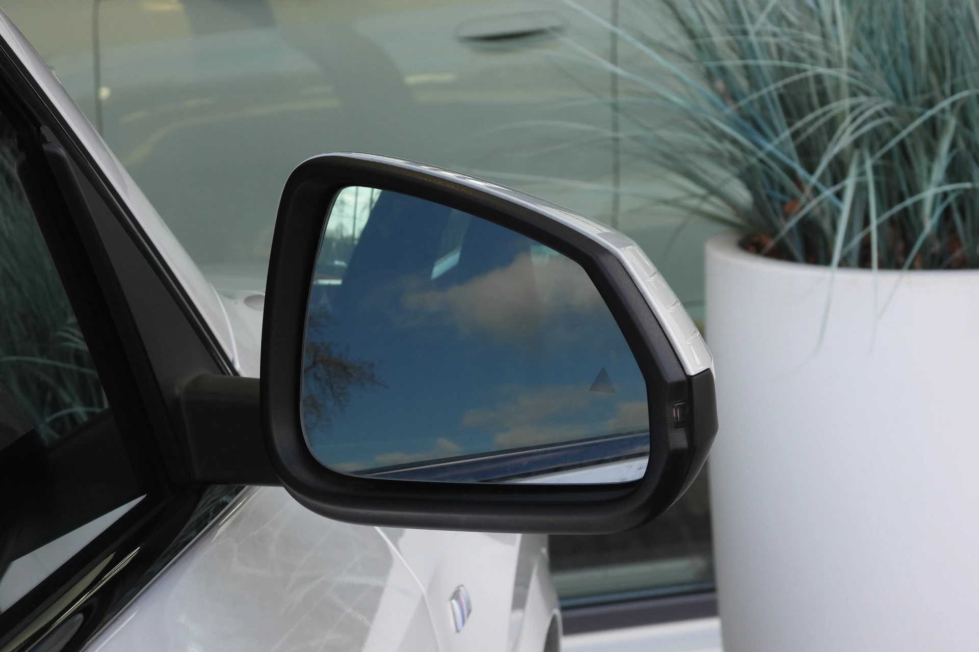 Hoofdafbeelding BMW iX1