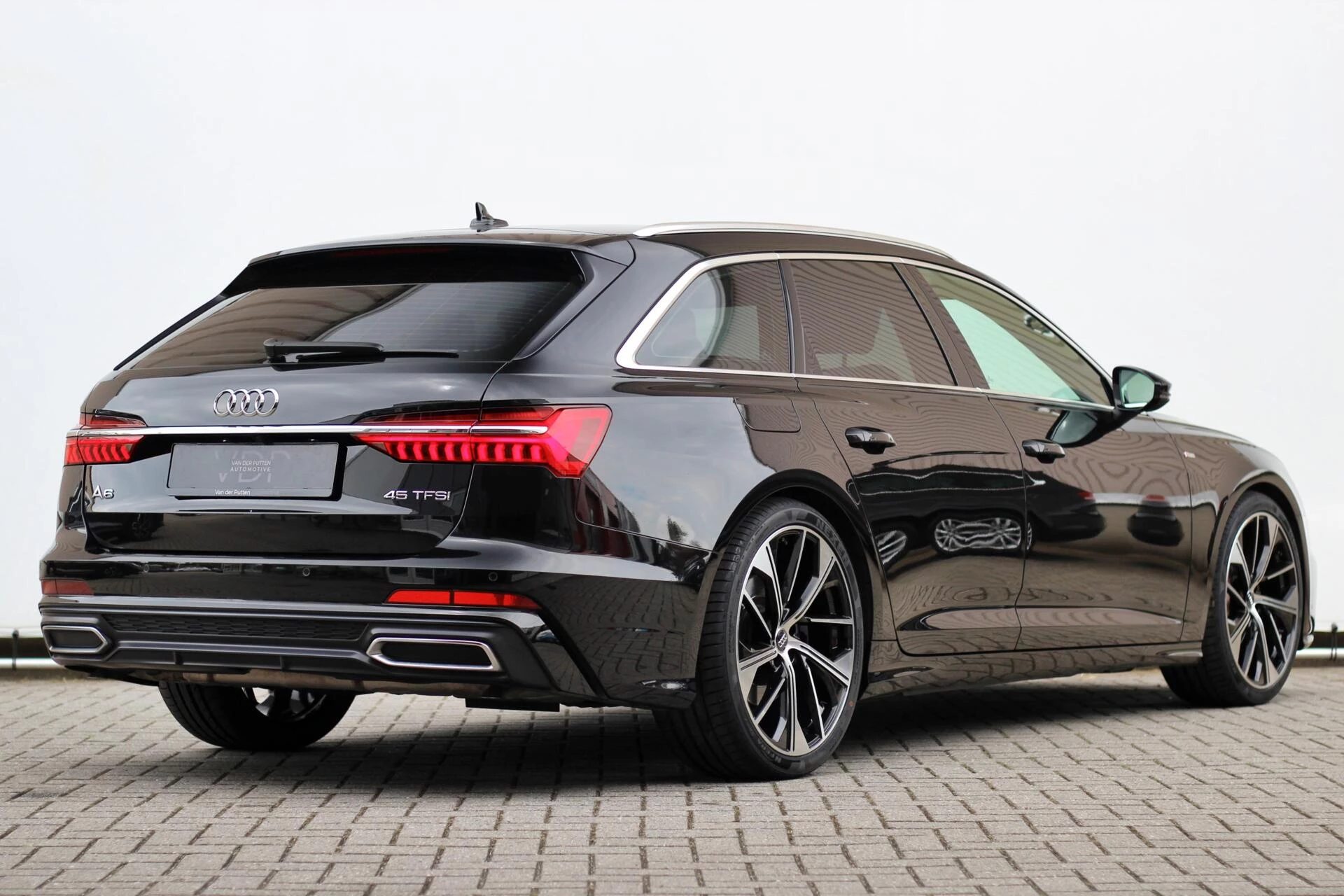 Hoofdafbeelding Audi A6