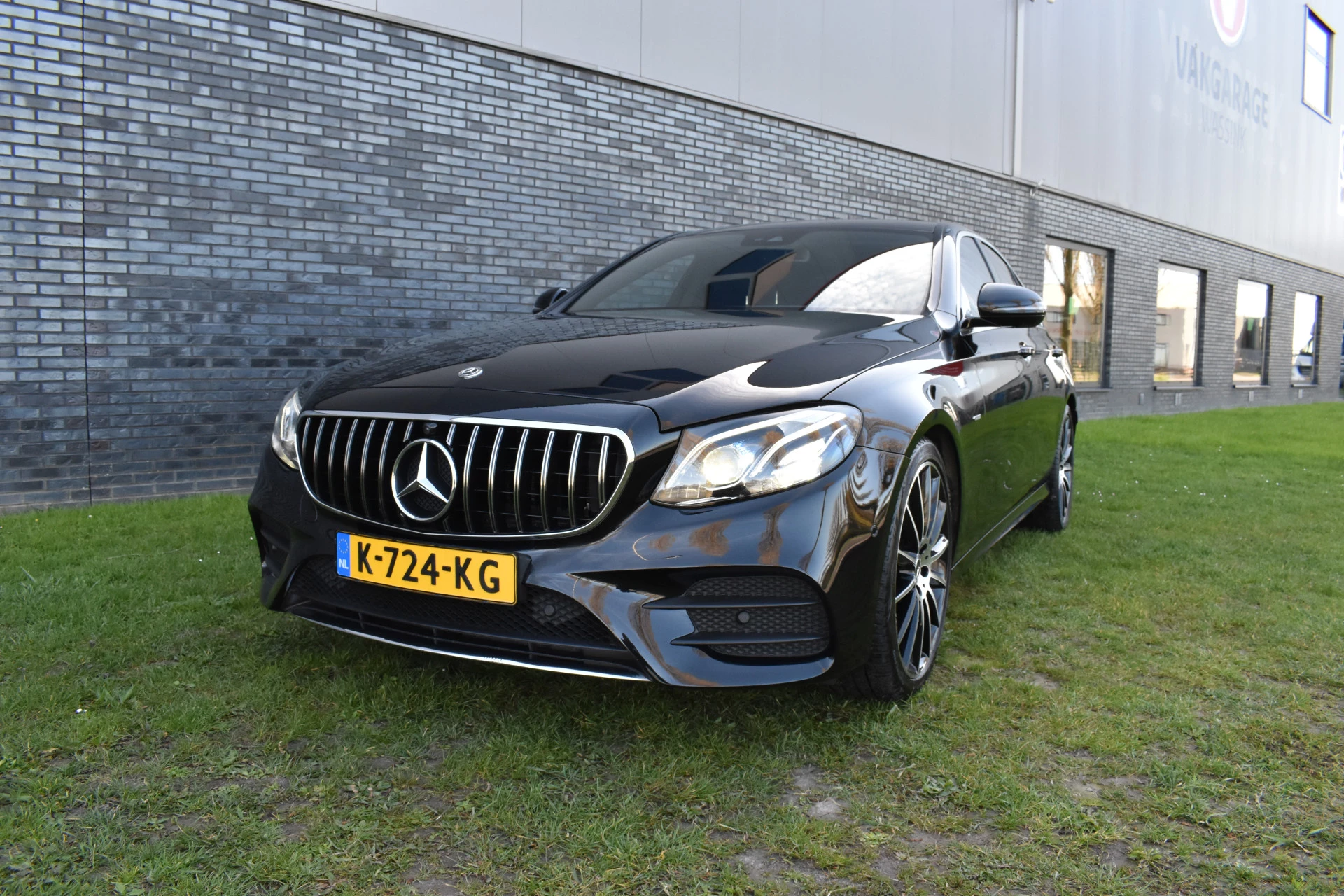 Hoofdafbeelding Mercedes-Benz E-Klasse