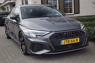 Audi A3 Sportback 45 TFSI e (245pk) S-line LED/RS Stoelen Leer/19 inch/S3 look