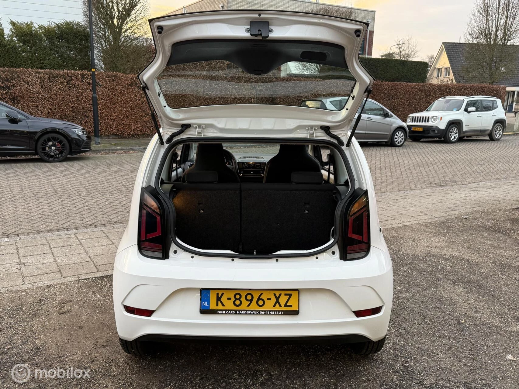 Hoofdafbeelding Volkswagen up!