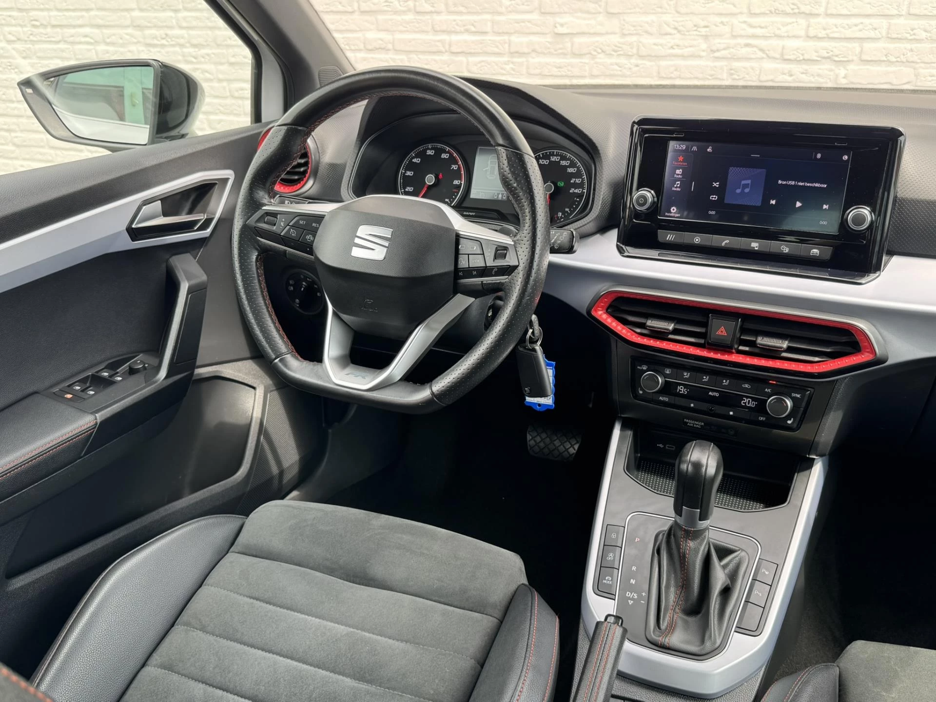 Hoofdafbeelding SEAT Arona