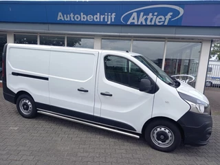 Hoofdafbeelding Nissan NV300 Nissan NV300 2.0 DCI L2H1 ACENTA