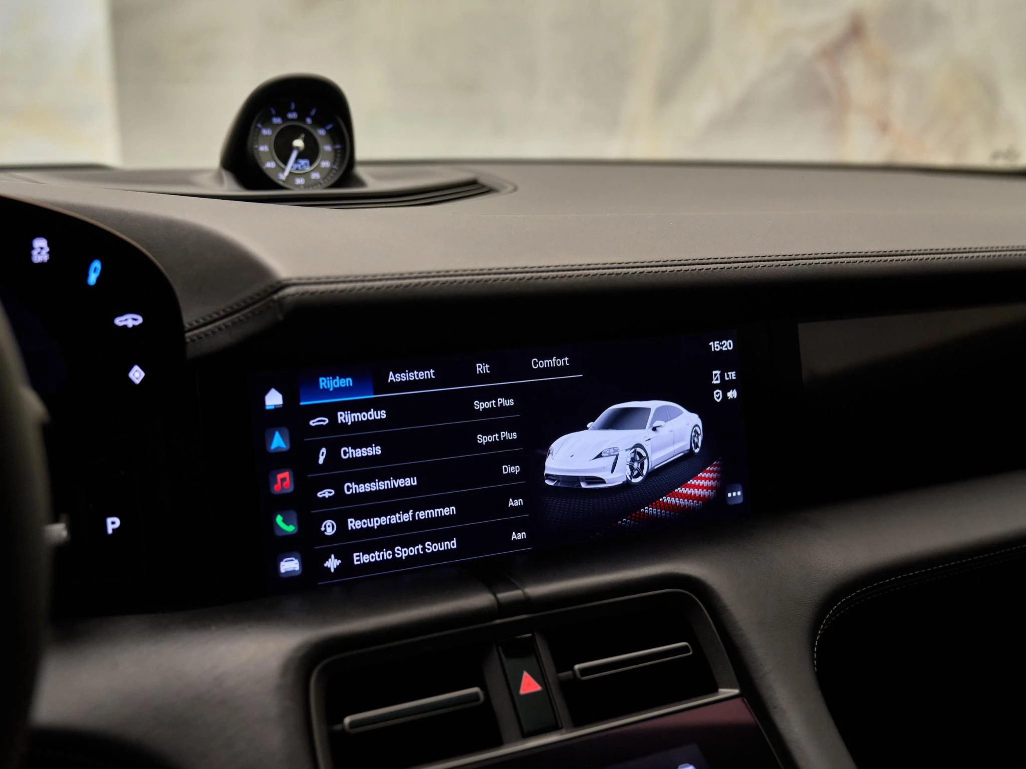 Hoofdafbeelding Porsche Taycan