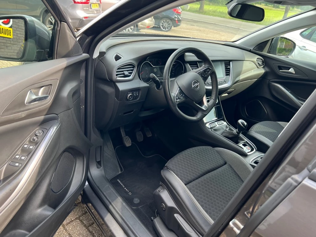 Hoofdafbeelding Opel Grandland X