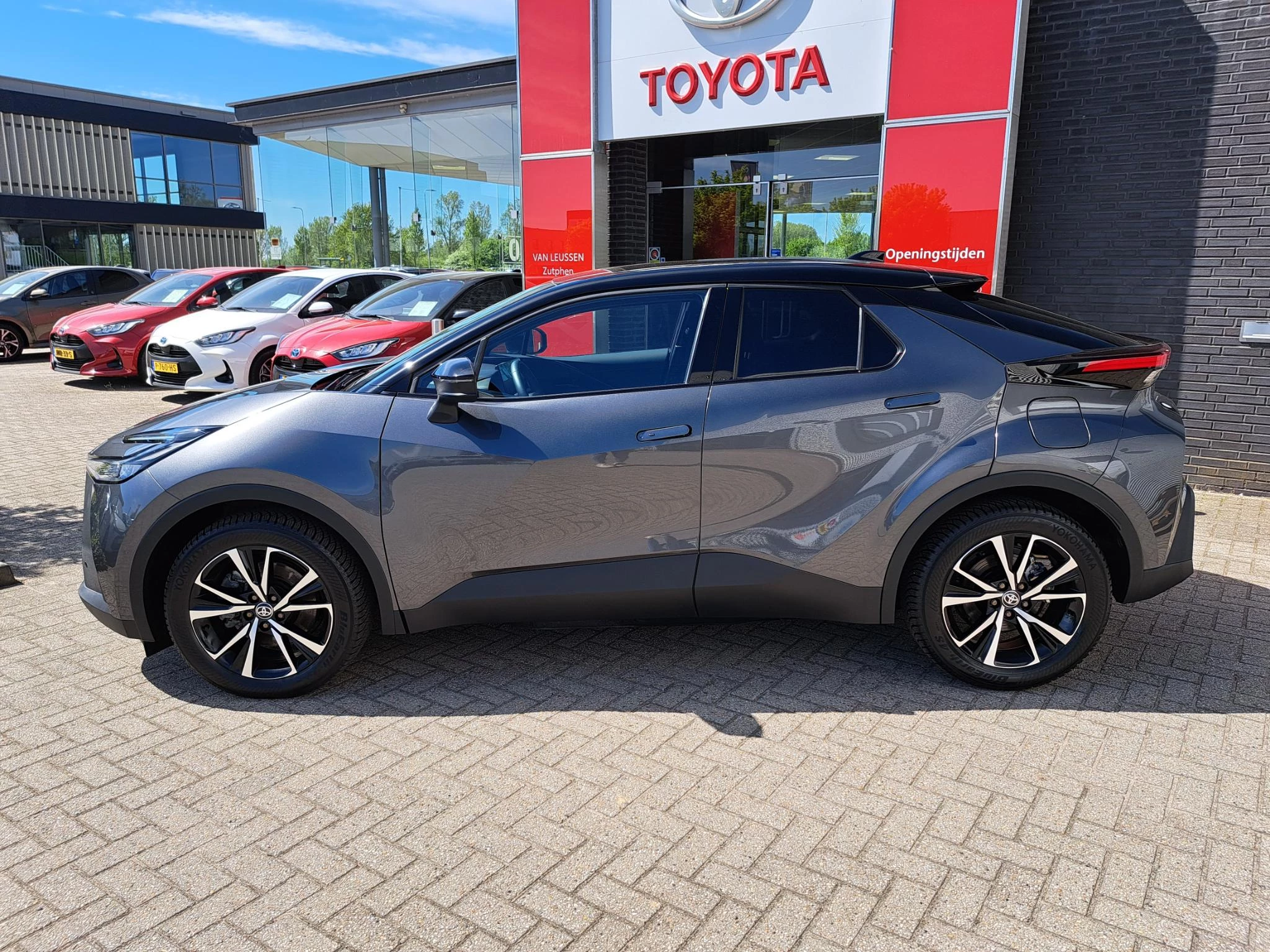 Hoofdafbeelding Toyota C-HR