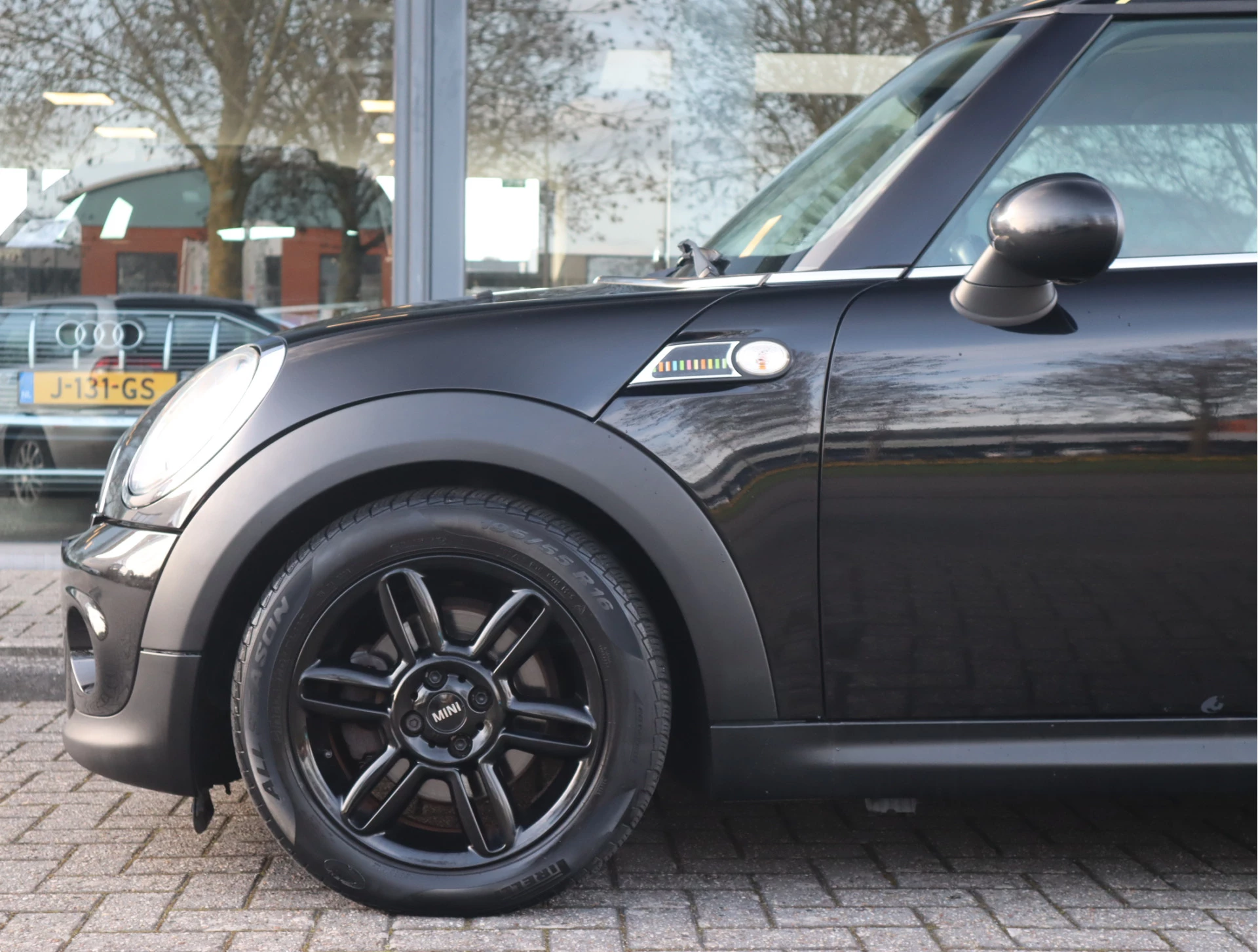 Hoofdafbeelding MINI One