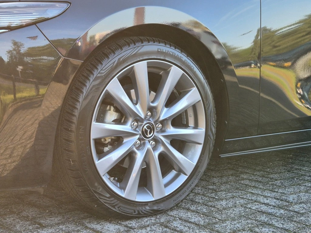 Hoofdafbeelding Mazda 3