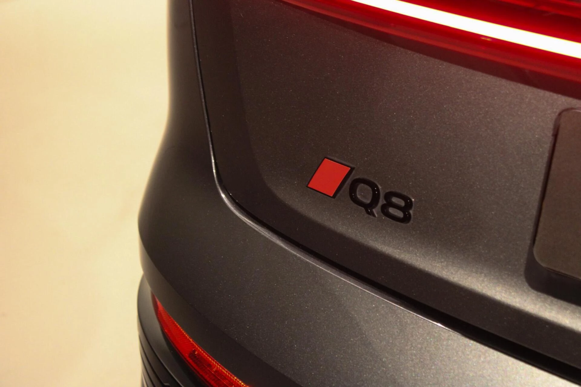 Hoofdafbeelding Audi Q8 e-tron