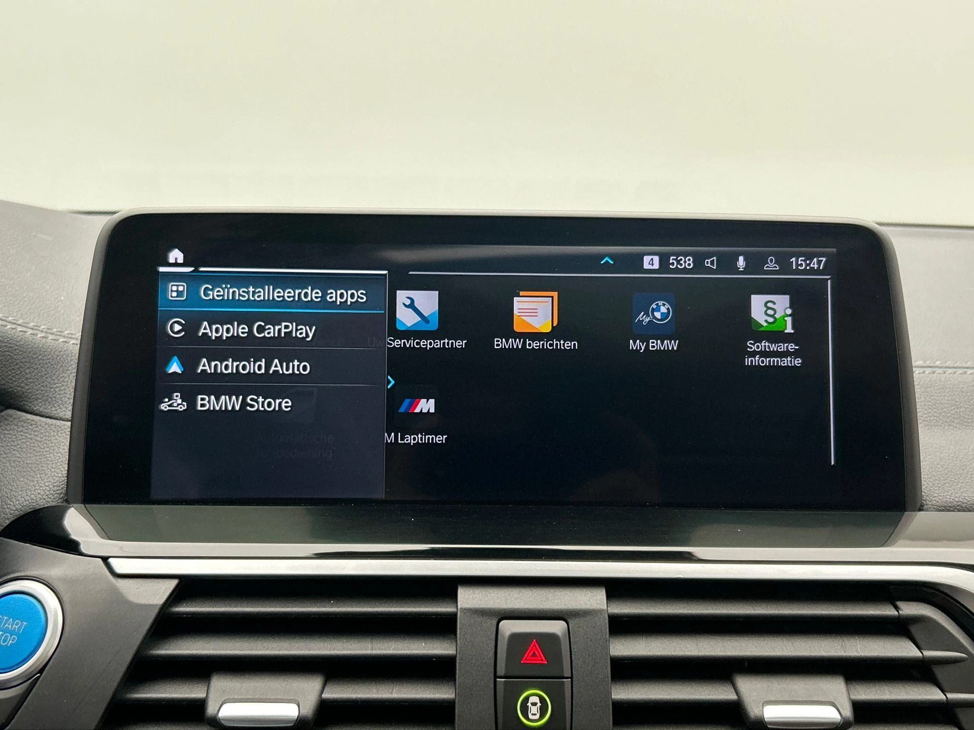 Hoofdafbeelding BMW iX3