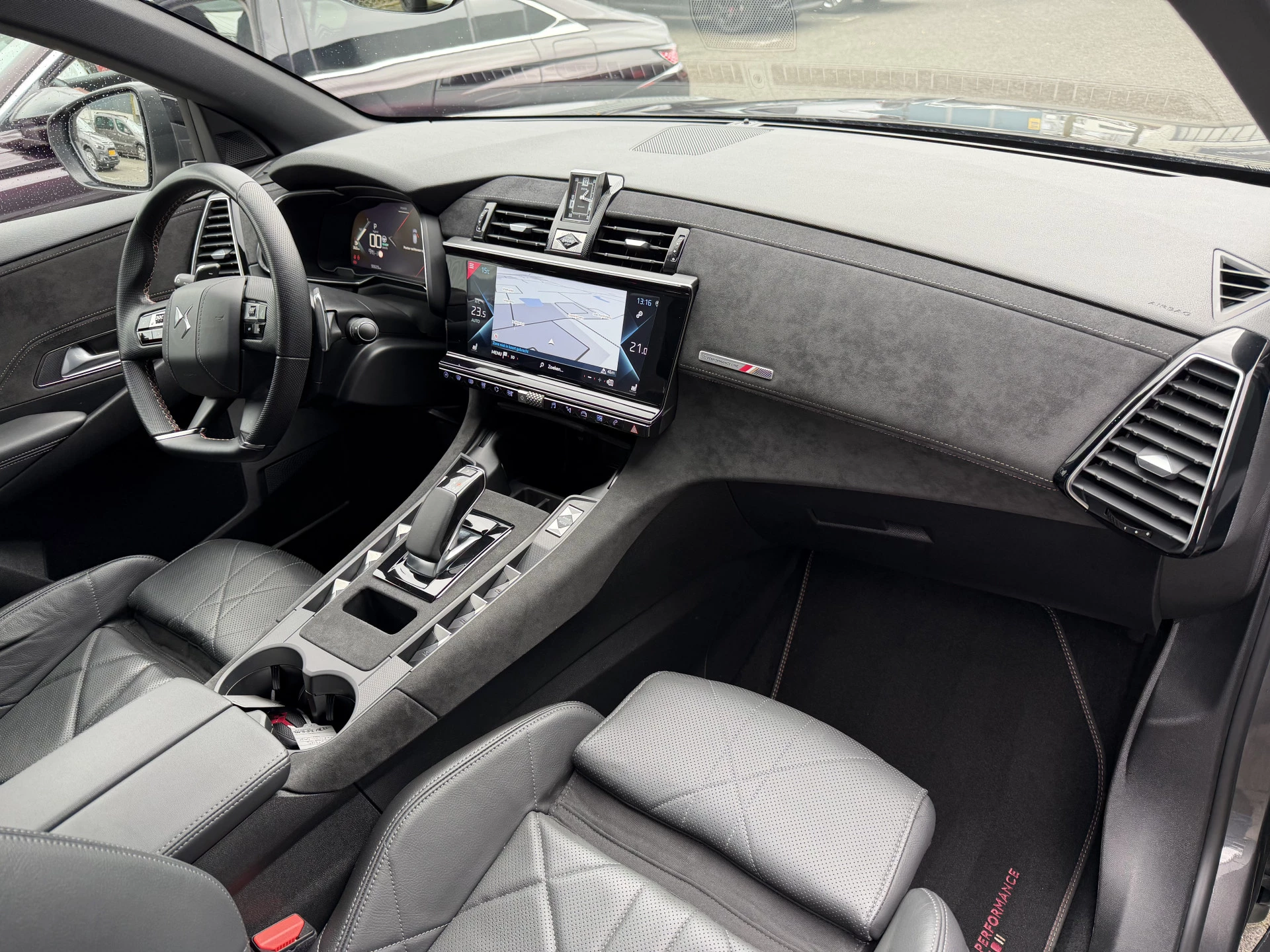 Hoofdafbeelding DS DS 7