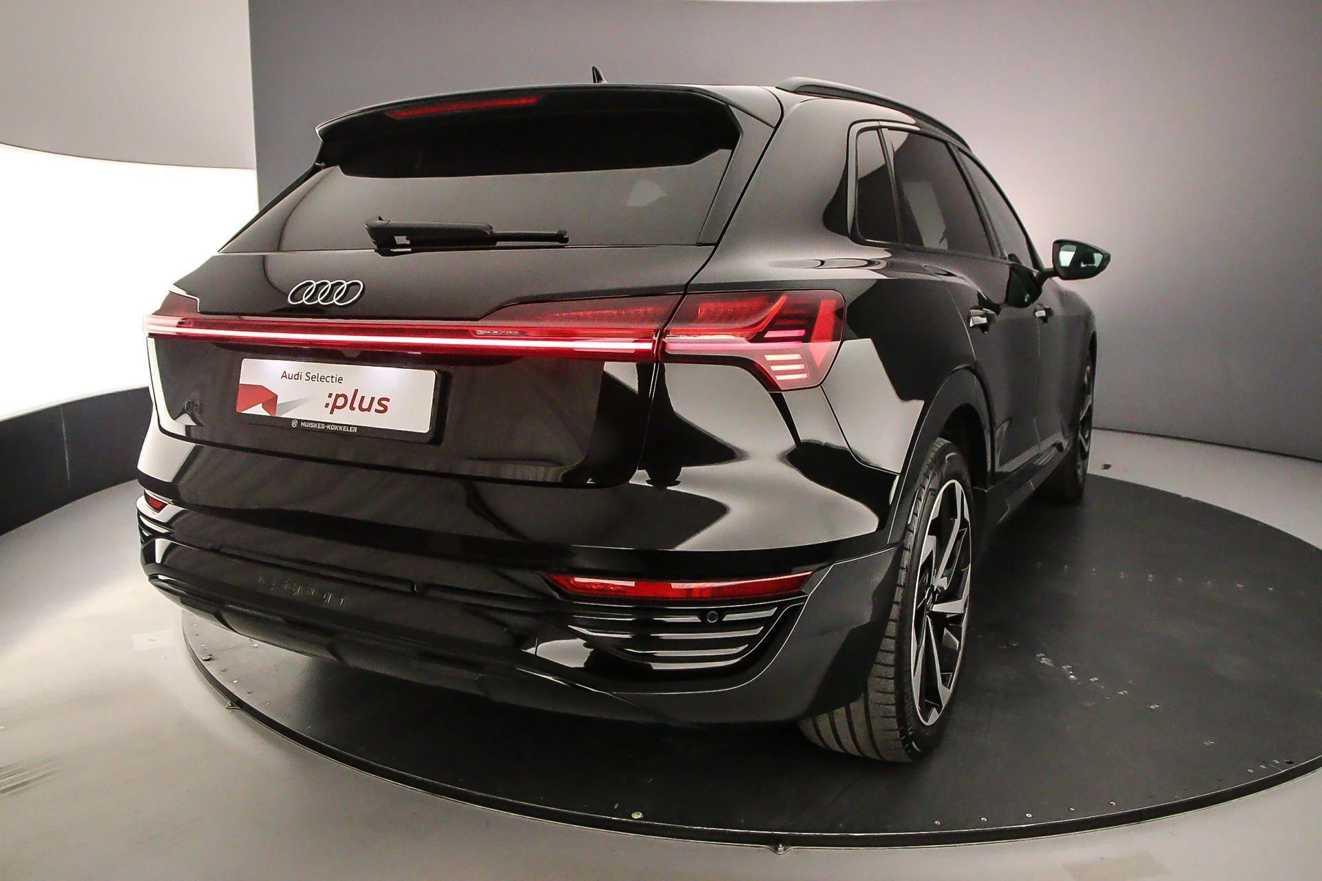 Hoofdafbeelding Audi Q8 e-tron