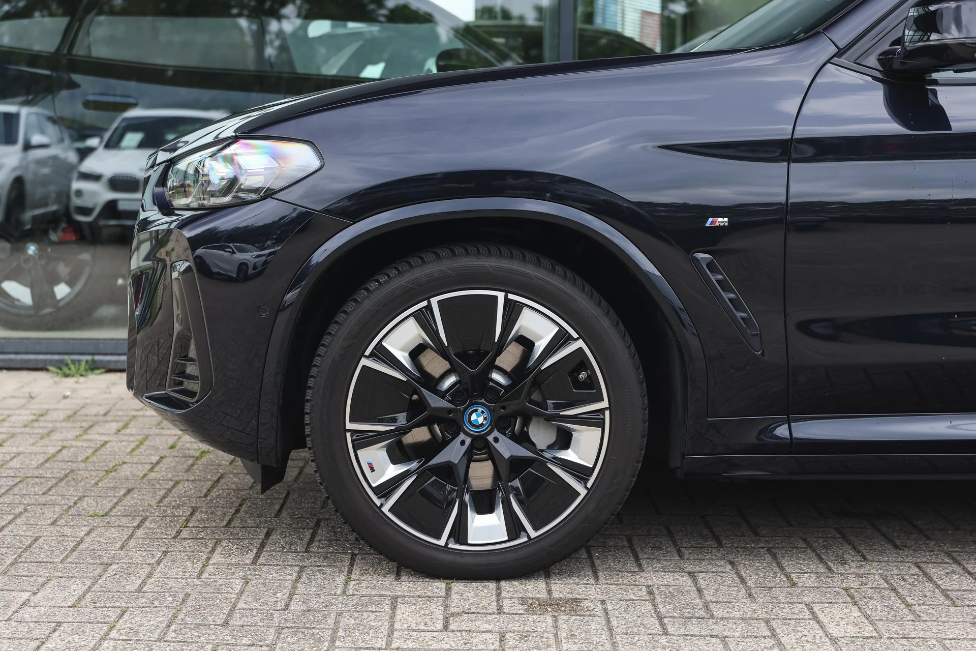 Hoofdafbeelding BMW iX3