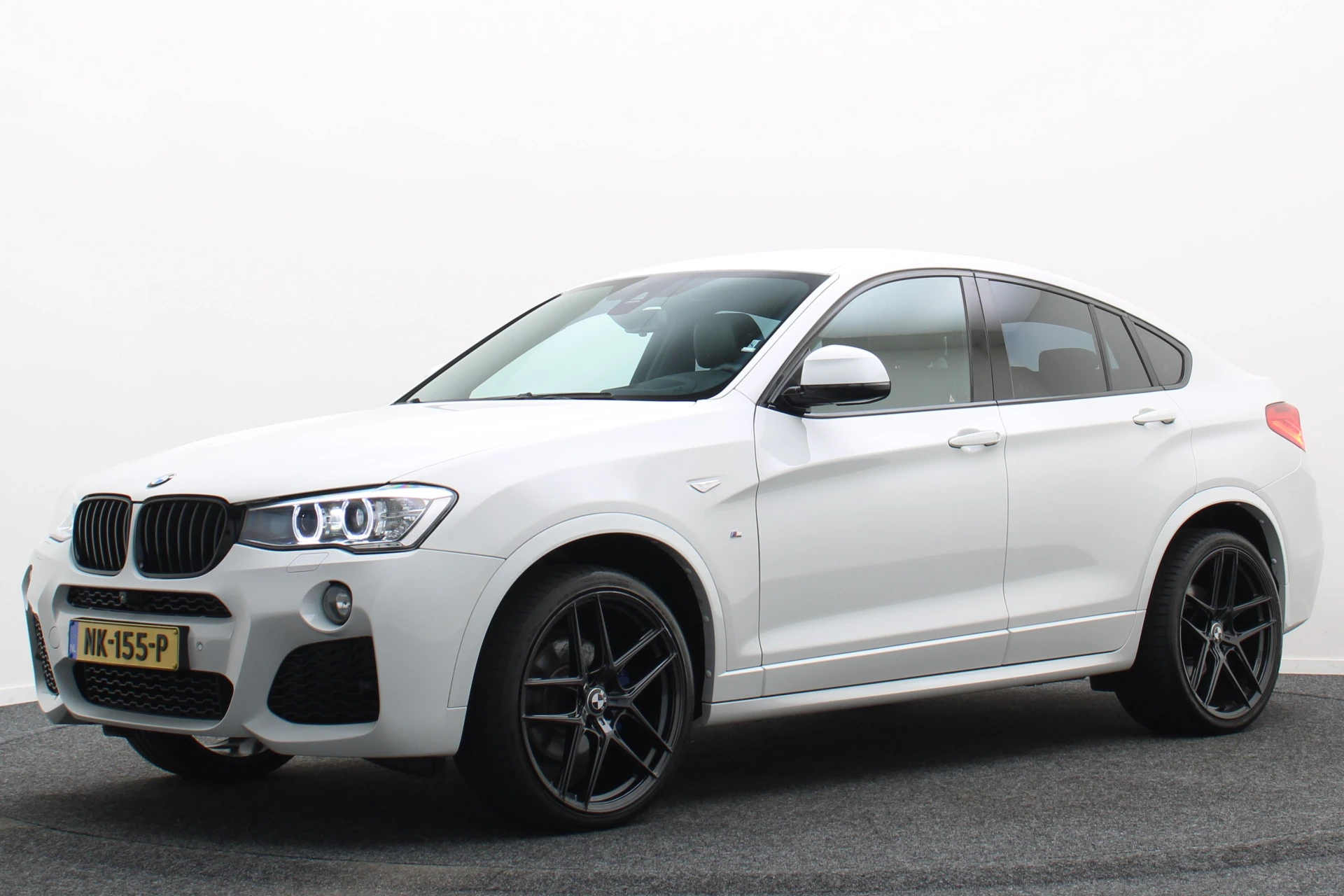 Hoofdafbeelding BMW X4