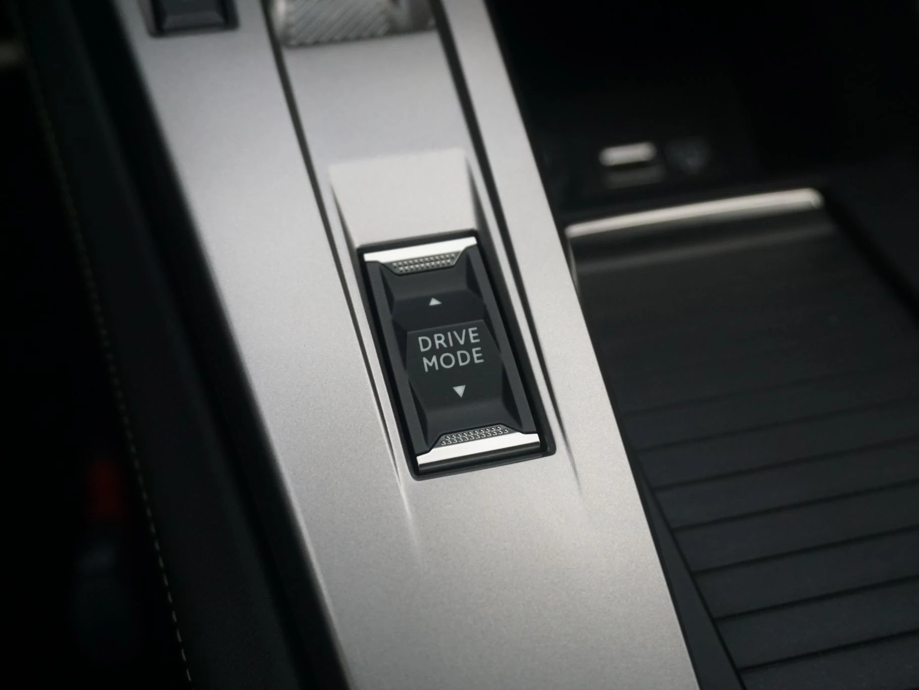 Hoofdafbeelding Peugeot e-308