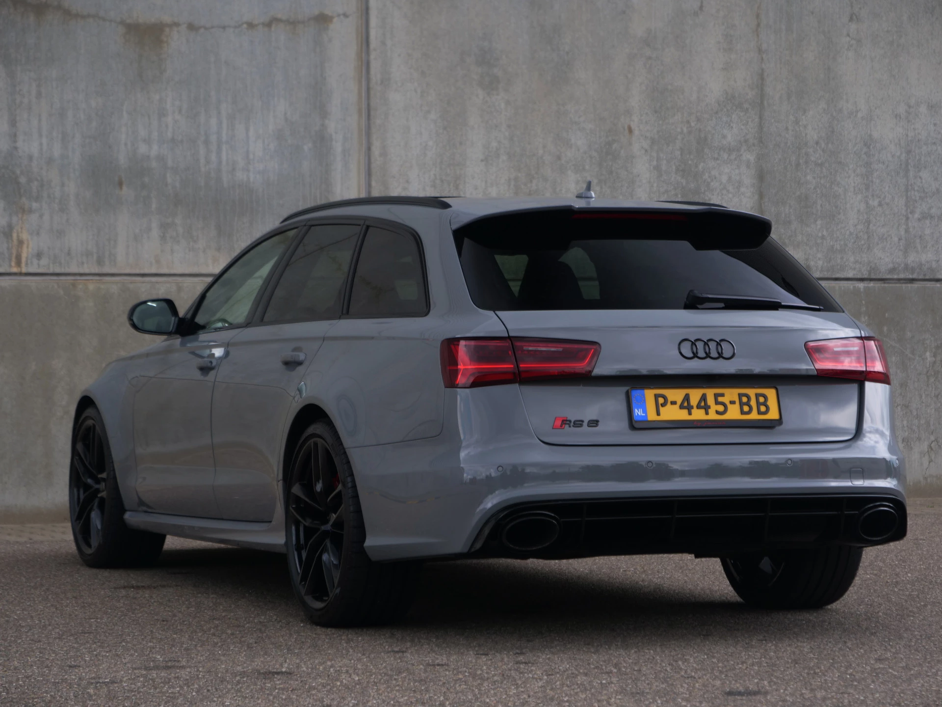 Hoofdafbeelding Audi RS6
