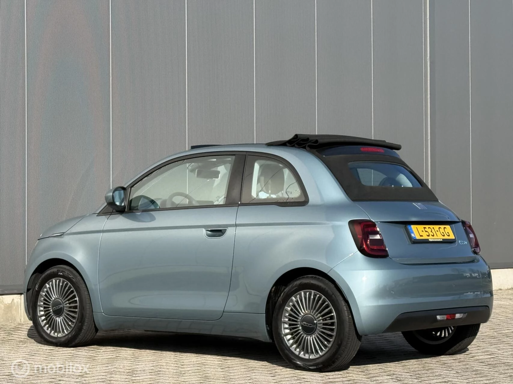 Hoofdafbeelding Fiat 500C