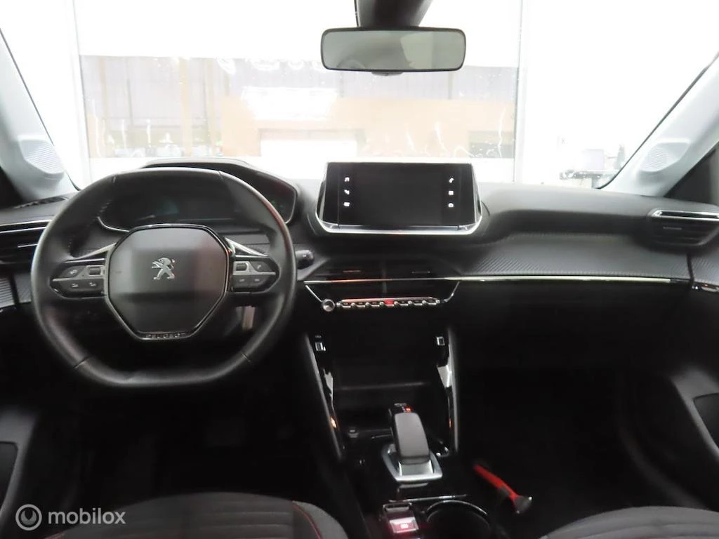 Hoofdafbeelding Peugeot e-208