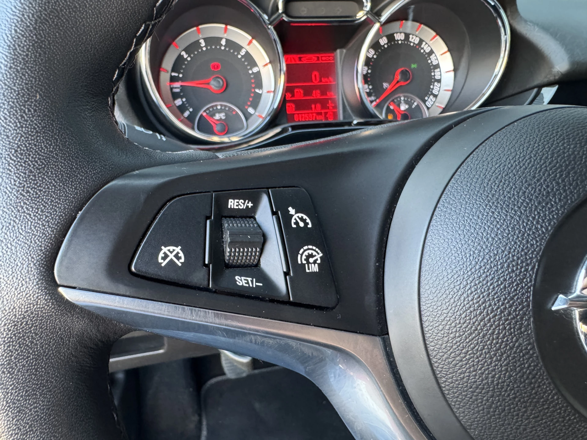Hoofdafbeelding Opel ADAM