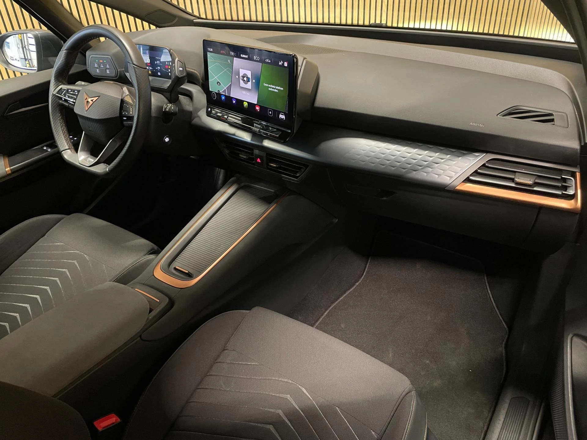 Hoofdafbeelding CUPRA Born