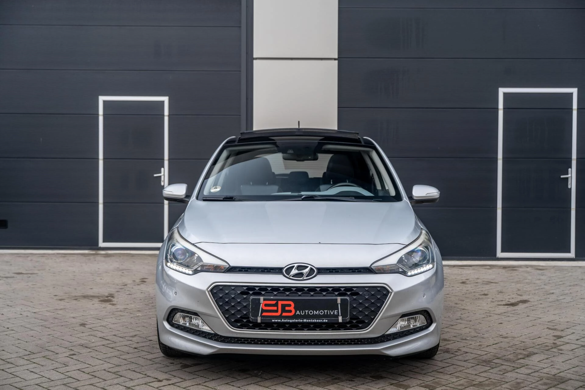 Hoofdafbeelding Hyundai i20