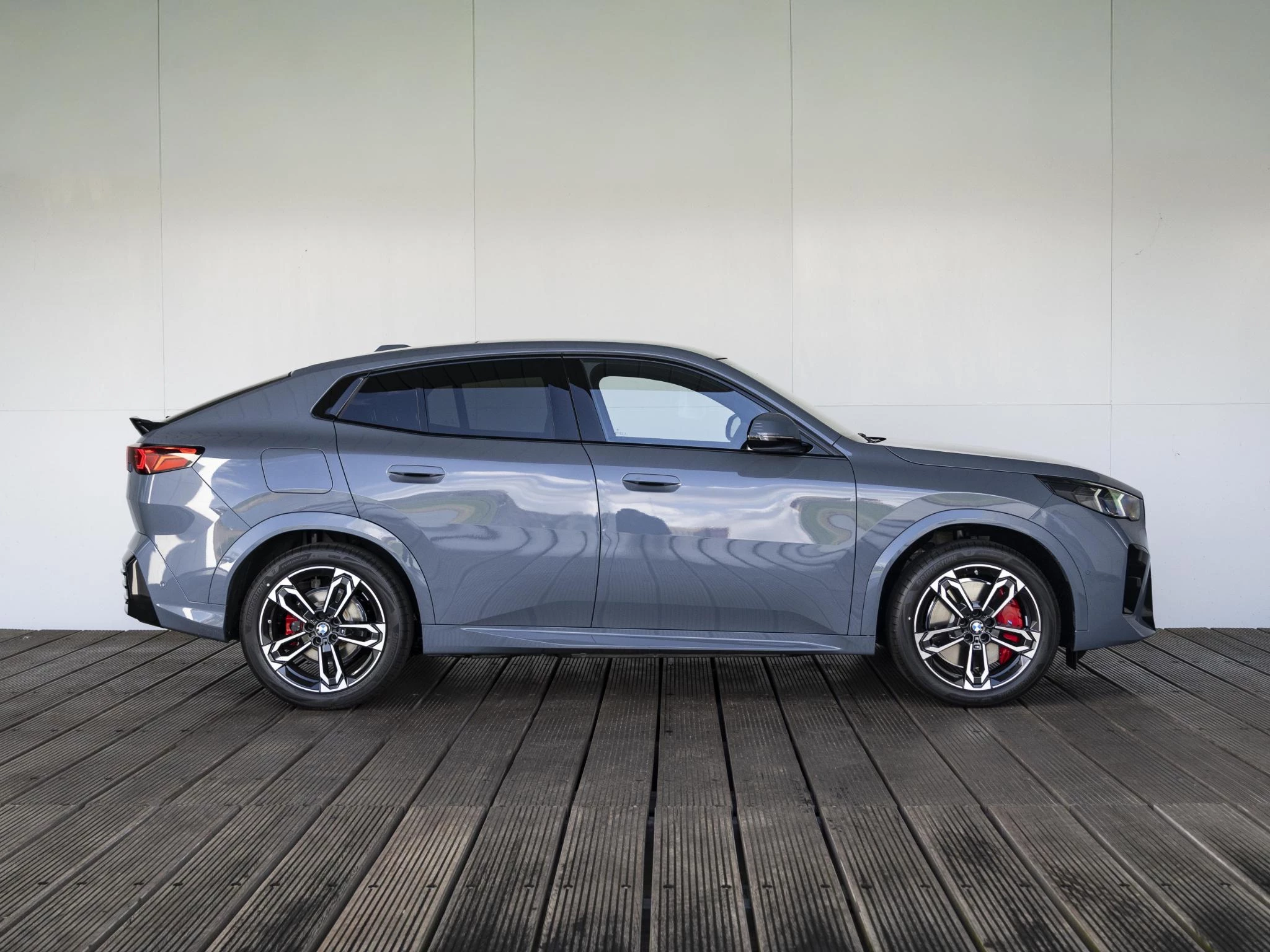 Hoofdafbeelding BMW iX2