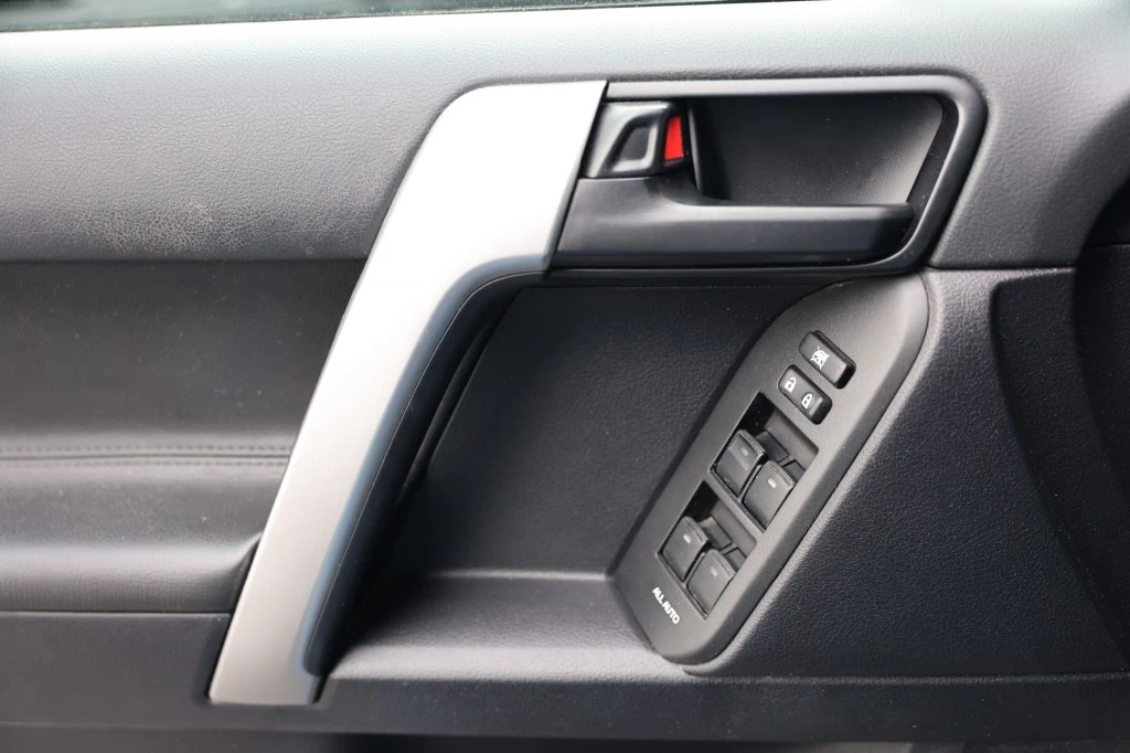 Hoofdafbeelding Toyota Land Cruiser