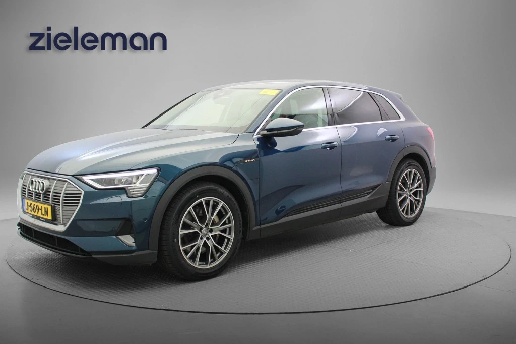 Hoofdafbeelding Audi e-tron