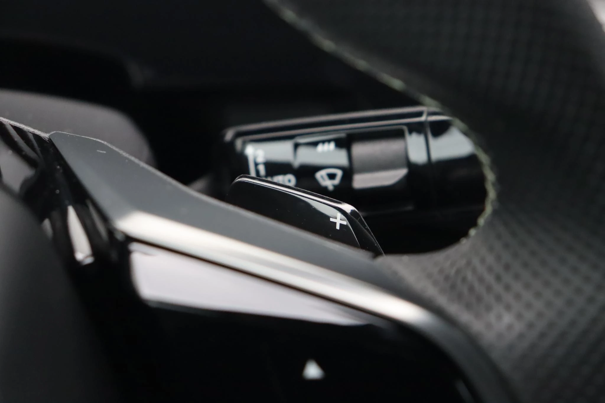 Hoofdafbeelding Peugeot e-3008