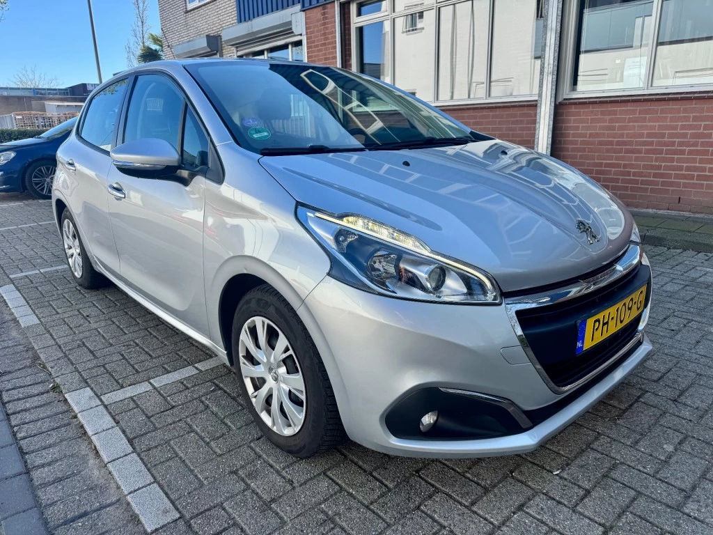 Hoofdafbeelding Peugeot 208