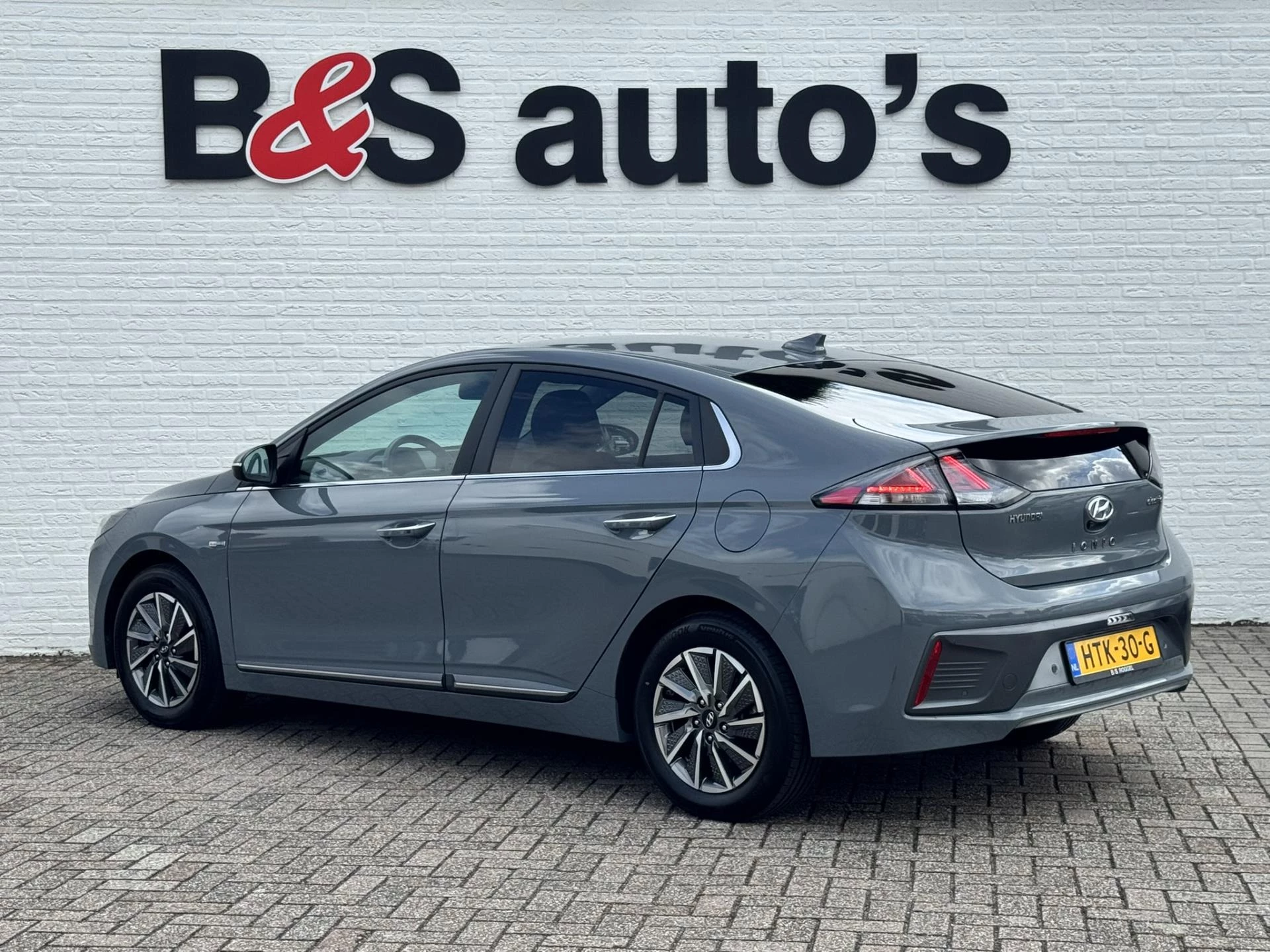 Hoofdafbeelding Hyundai IONIQ