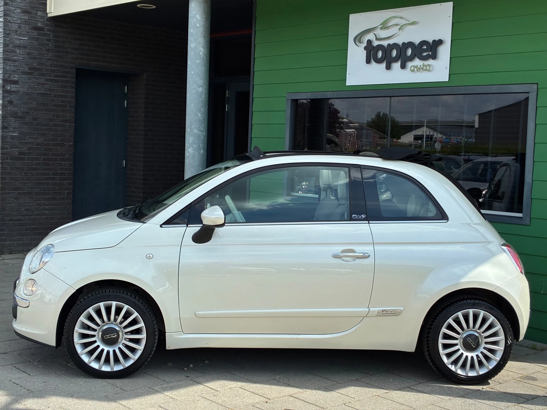Hoofdafbeelding Fiat 500C