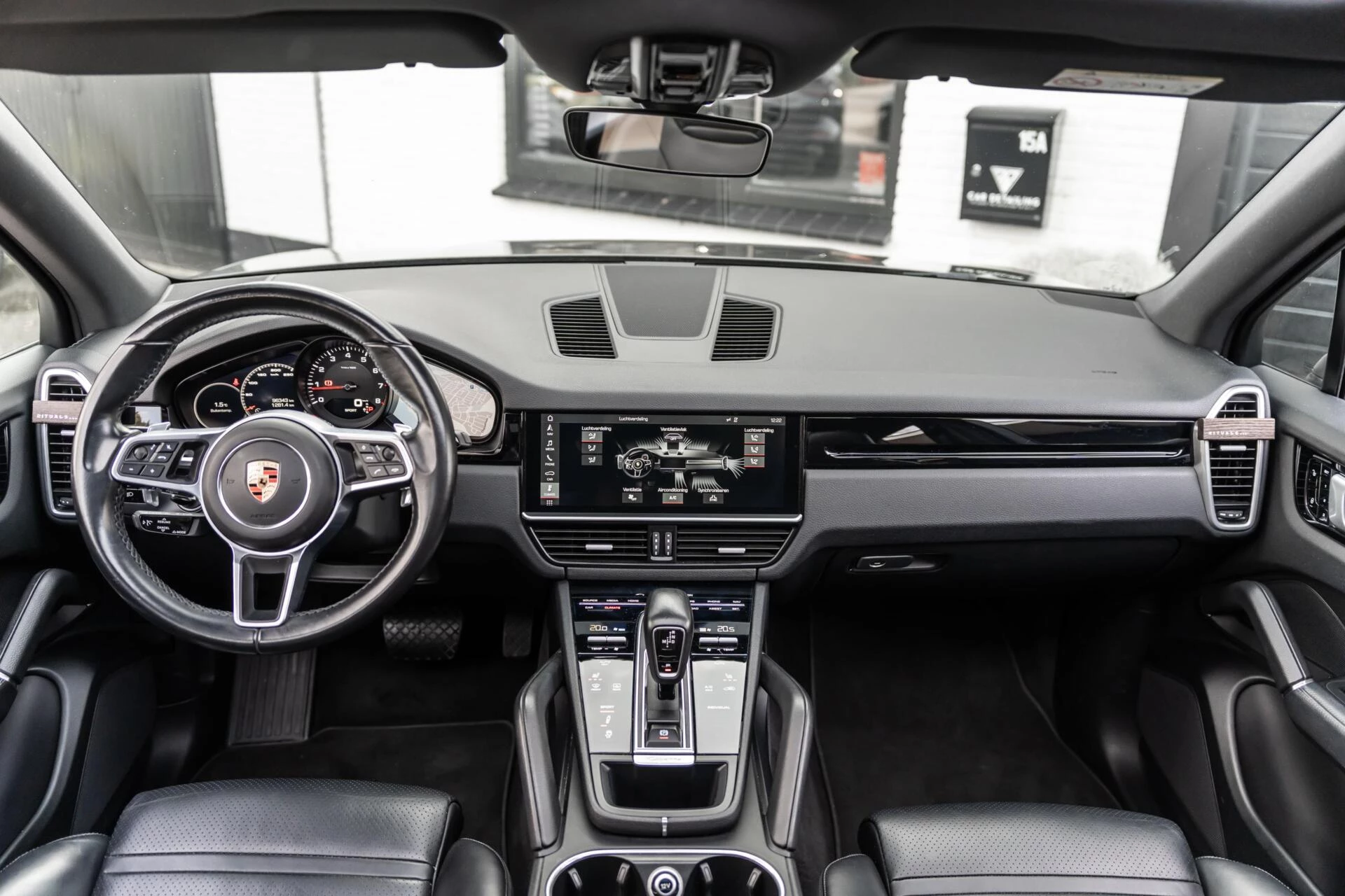 Hoofdafbeelding Porsche Cayenne