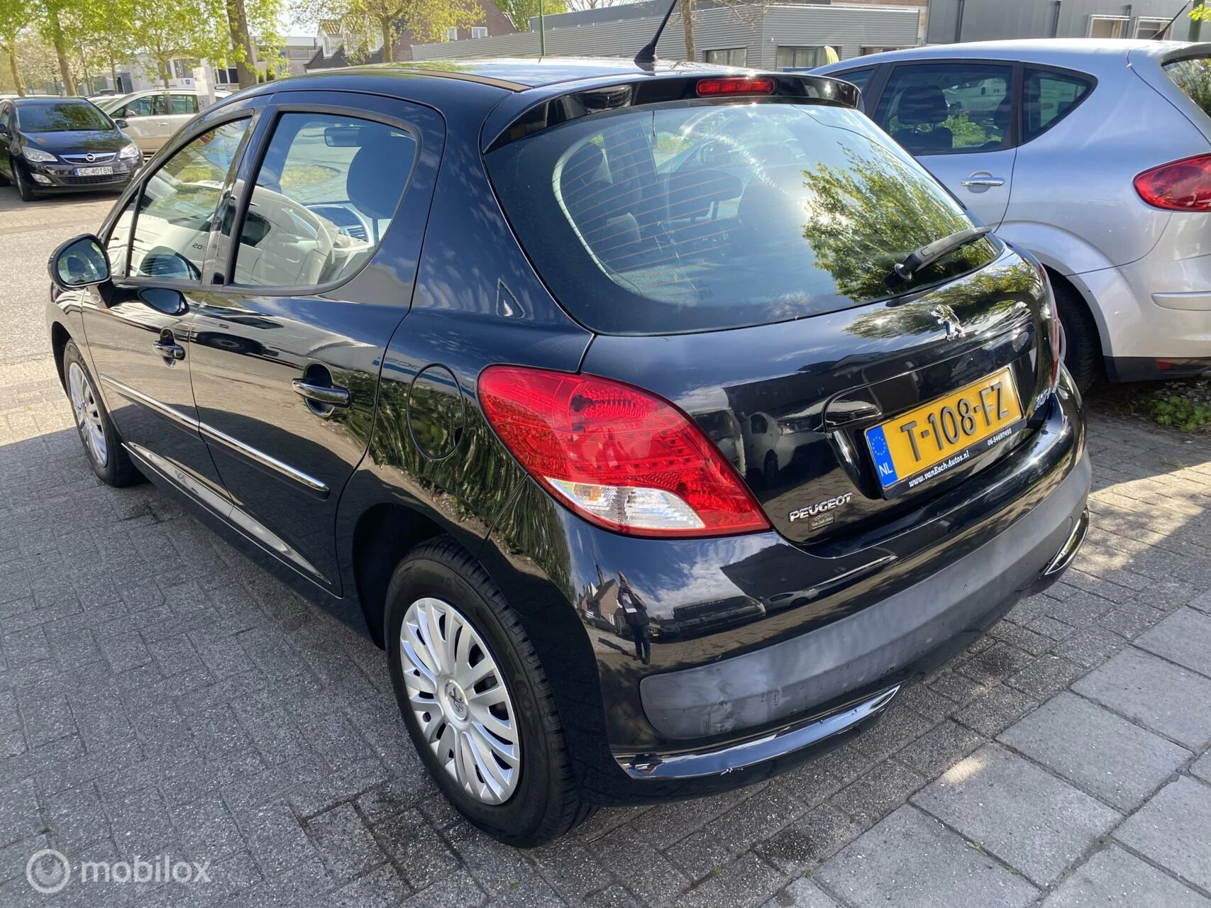 Hoofdafbeelding Peugeot 207