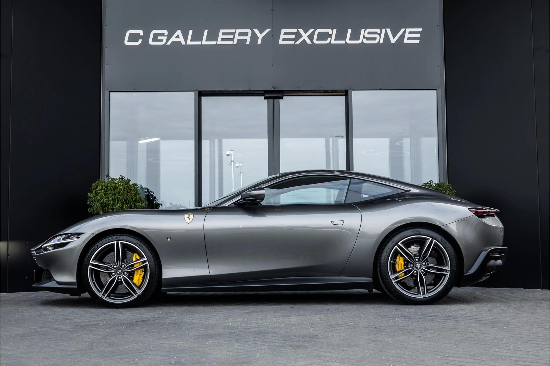 Hoofdafbeelding Ferrari Roma