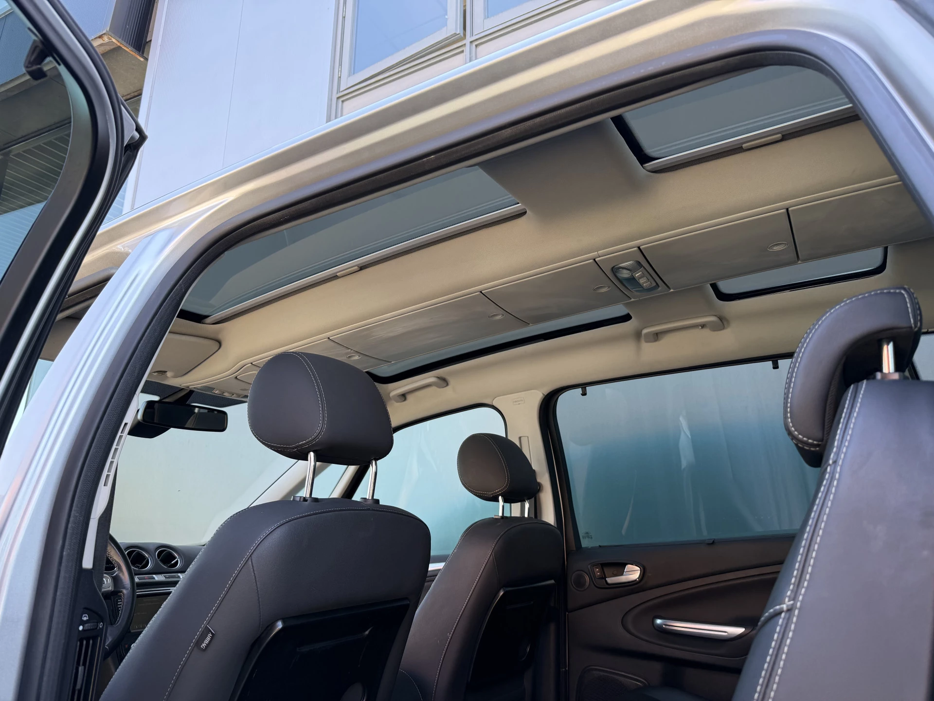 Hoofdafbeelding Ford Galaxy