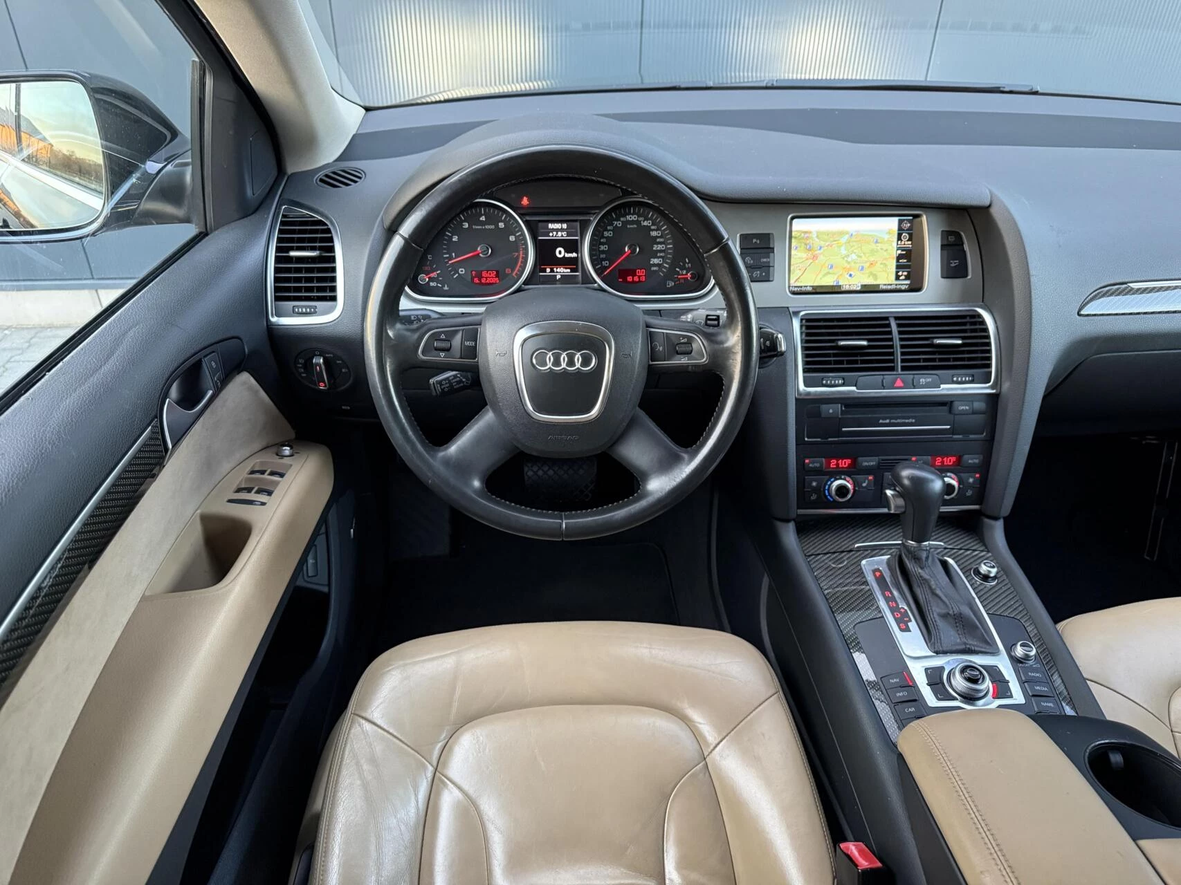 Hoofdafbeelding Audi Q7